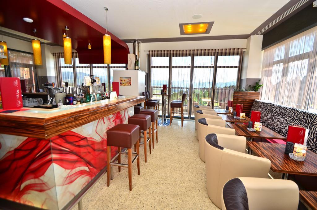 G.H. Knoll "Proellhofer" Cafe Bar Hills Hotel Fladnitz an der Teichalm Exterior foto